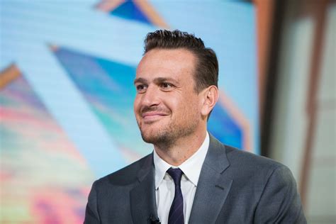 Jason Segel Talks About Moving To A Small Town After How I Met Your Mother Ended I Love It
