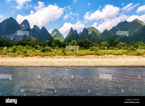 Guilin Karst Li River Hi Res Stock Photography And Images Alamy