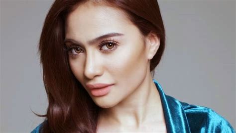Top 10 pelakon wanita paling cantik di malaysia edisi 2020. Kutukan Dewata: Artis Paling Cantik Di Malaysia