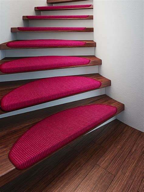 Obwohl dieser stufenmatten teppich zweifelsfrei einen etwas erhöhten materialien preis im vergleich zu den konkurrenten hat, spiegelt sich dieser. Tolle Ideen für Stufenmatten für Ihre Treppen! - Archzine.net
