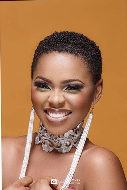 Female fans of the singer are not only rocking the style, they've taken to tagging the singer on instagram. Nigerian Singer, Chidinma, Shows Off Her King ...