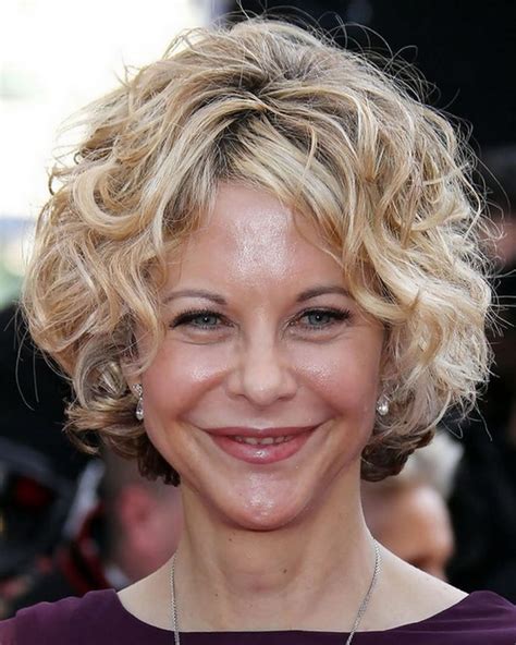 35 Cool Short Hairstyles For Women Over 60 In 2021 2022 Page 2 Of 11