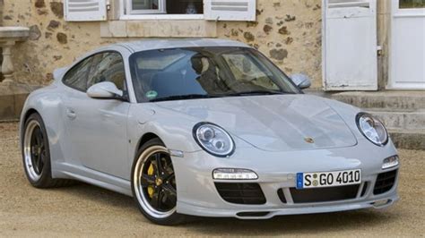 Quick Spin 2010 Porsche 911 Sport Classic Is Proof That Money Really