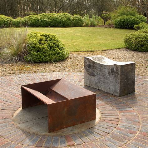 Chunk Welded Steel Fire Pit By Magma Firepits