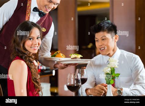 Dinner Party Adults Group Chinese Hi Res Stock Photography And Images