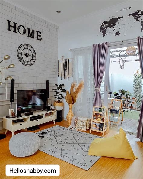 Sederhana Tapi Nyaman Berikut Desain Ruang Tv Keluarga Lesehan Mudah Untuk Ditiru Rumah Impian