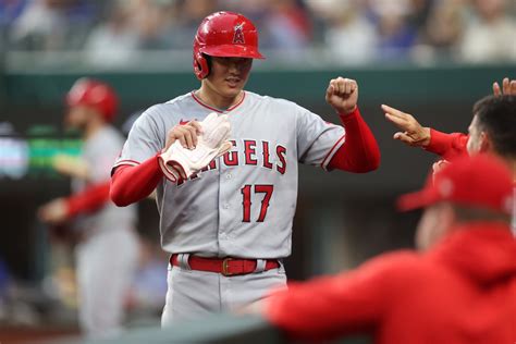Shohei Ohtani Continues Doing Babe Ruth Impression For La Angels