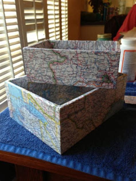 36 Cool Diys To Make With Maps Map Crafts Paper Crafts Diy Diy