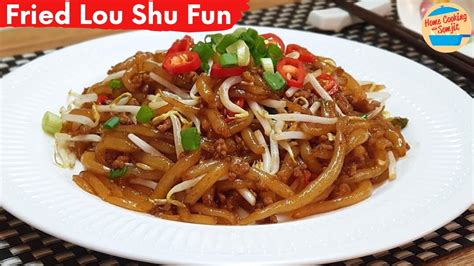 Stir Fried Lou Shu Fun Bee Tai Bak Rice Pin Noodles Recipe Youtube