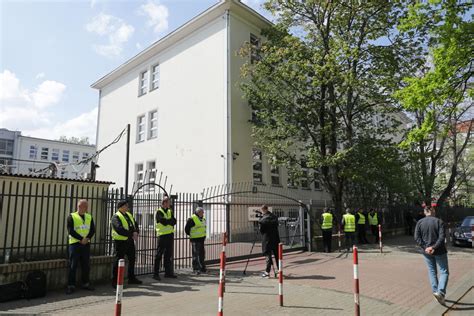 Russia Summons Polish Diplomat Over Russian School Takeover In Warsaw