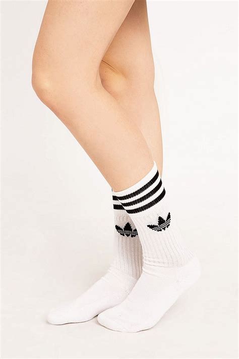 Adidas Socken Im 3er Pack In Weiß Urban Outfitters De