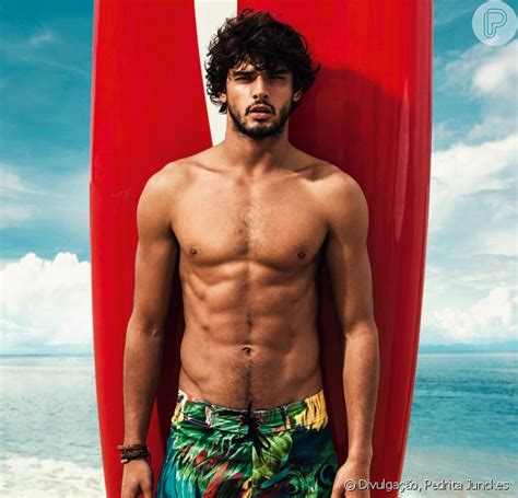 Teixeira history, family crest & coats of arms. Marlon Teixeira é um dos 25 maiores modelos de todos os ...