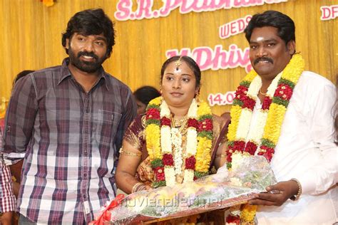 Vijay Wedding Photos Tamil Actor Renitalexander