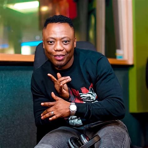 Dj Tira Biography Age Wife Best Songs Instagram Cars And Net