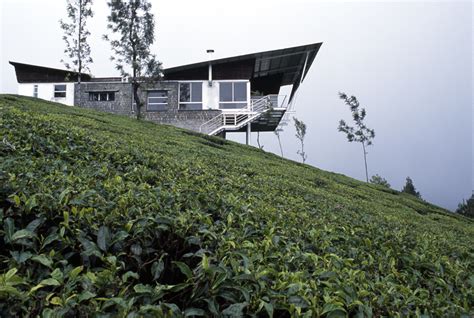 House On A Tea Plantation Rma Architects
