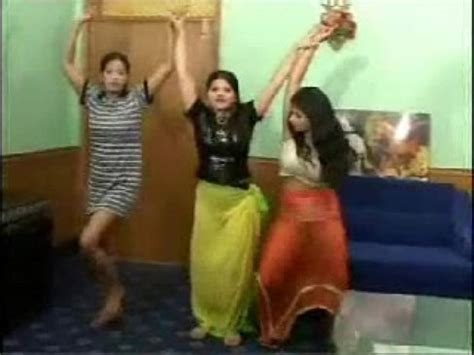 3 hot crazy indian dancing naked XVIDEOSダウンローダー XVIDEOSの動画をブラウザ上から1