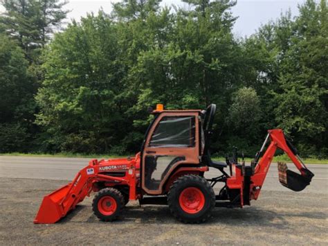 2003 Kubota B7500 Hst Tractor W Loader Curtis Cab And Woods Backhoe In