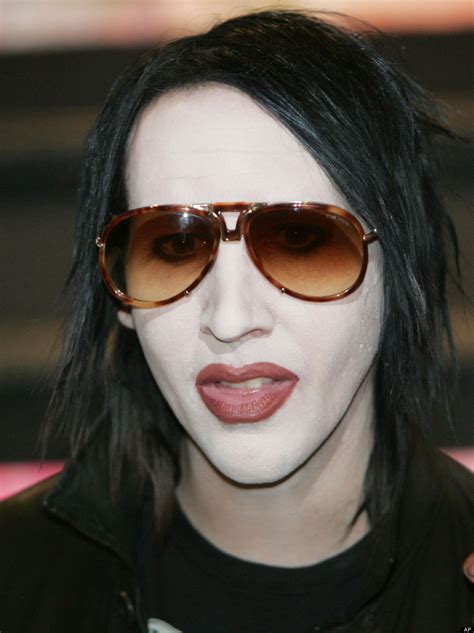 Marilyn manson out of makeup. Marilyn Manson No Makeup: Shock Rocker Photographed On ...