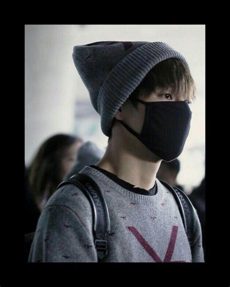 Poto Anime Cowok Pake Masker / Cowok Gambar Orang Pake Jaket Keren