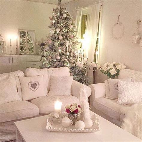 44 Delicate Shabby Chic Christmas Décor Ideas Digsdigs