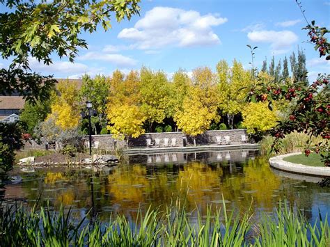 Saskatoon forestry farm park and zoo. Boffin's garden - Saskatoon