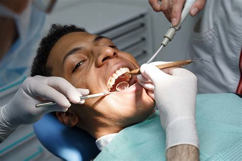 Treating A Chipped Tooth Emergency Dental Care In Texas