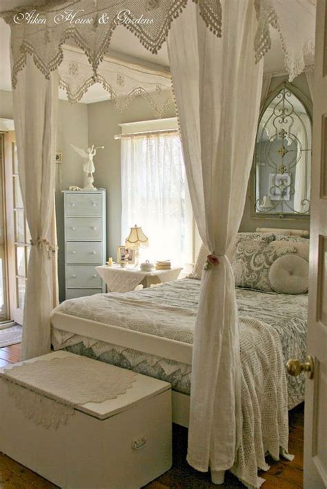30 Shabby Chic Bedroom Ideas Decor And Furniture For Shabby Chic