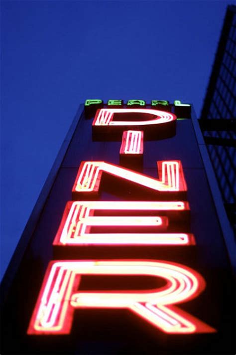 The Best Of New York Neon Signs 36 Pics