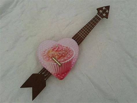 Valentine Heart Tin Uke Ukulele Instrument Ukulele Cigar Box Guitar