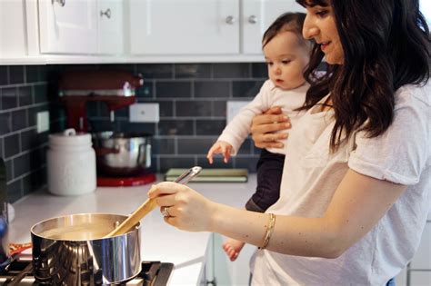 What To Do If Youre A Stay At Home Mom Who Doesnt Cook Popsugar Moms