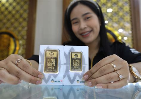 Harga Emas Antam Pagi Ini Naik Rp4.000