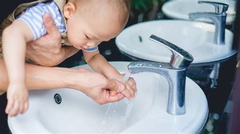 How To Wash Your Babys Hands