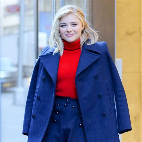 Chloë Grace Moretzs Bold Winter Beauty Statement Vogue