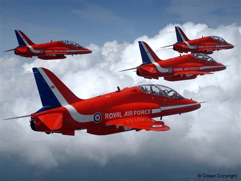 21 Amazing Red Arrows Wallpapers