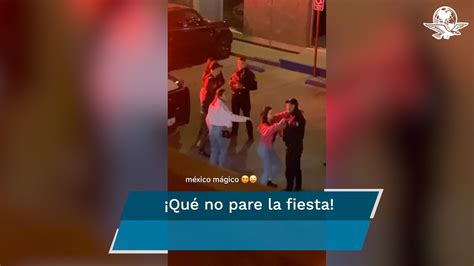 Patrulla Llega A Fiesta Y Joven Saca A Bailar A Un Polic A V Deo