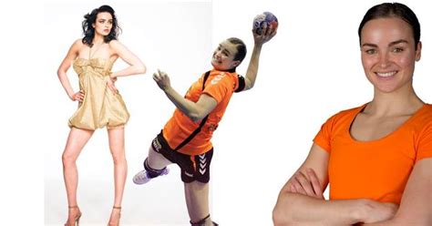She participated in the 2016 summer olympics. Yvette Broch: van model naar handbalbabe van Oranje ...