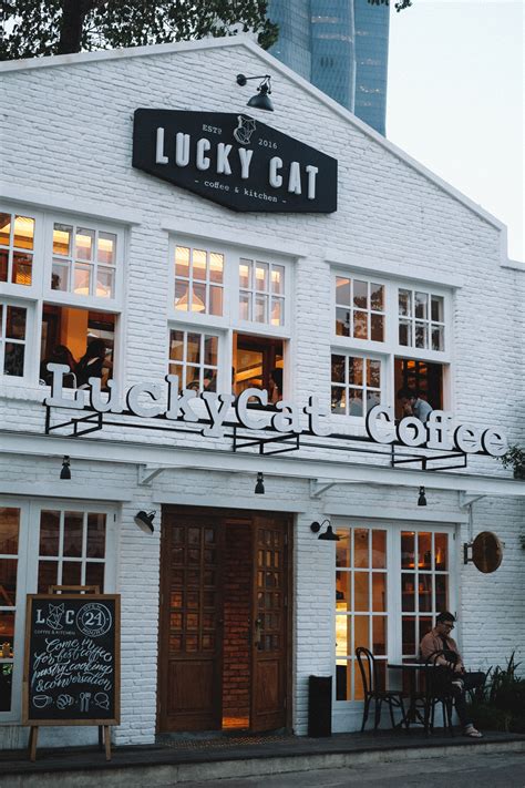 LUCKY CAT COFFEE & KITCHEN JAKARTA - eatandtreats - Indonesian Food and