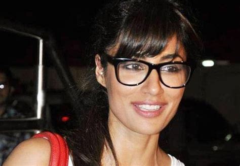 Geeky And Gorgeous Bollywood Actresses Who Rock Nerdy Glasses