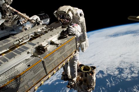 Accident On The Iss Changed The Plans For Astronauts Spacewalks