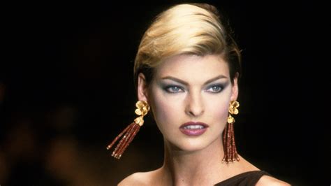 Supermodel Linda Evangelista Claims Botched Coolsculpting Procedure