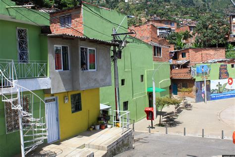 Homes In The Suburb Of Popular In Medellin Geographic Media