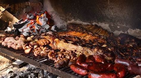 Cooking Argentine Asado Learn About History And Recipes Vamos Academy