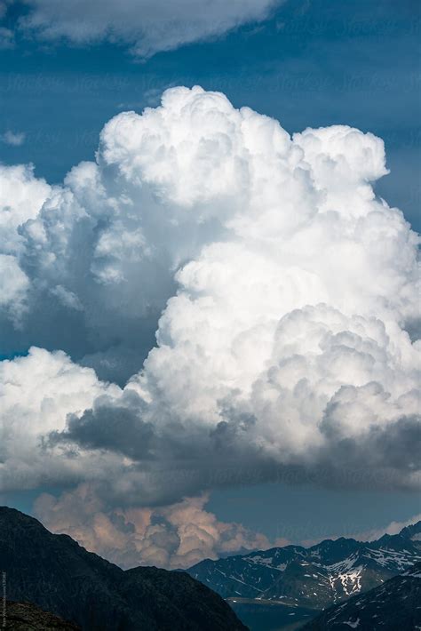 Cumulus Clouds By Peter Wey In 2021 Watercolor Clouds Cumulus Clouds