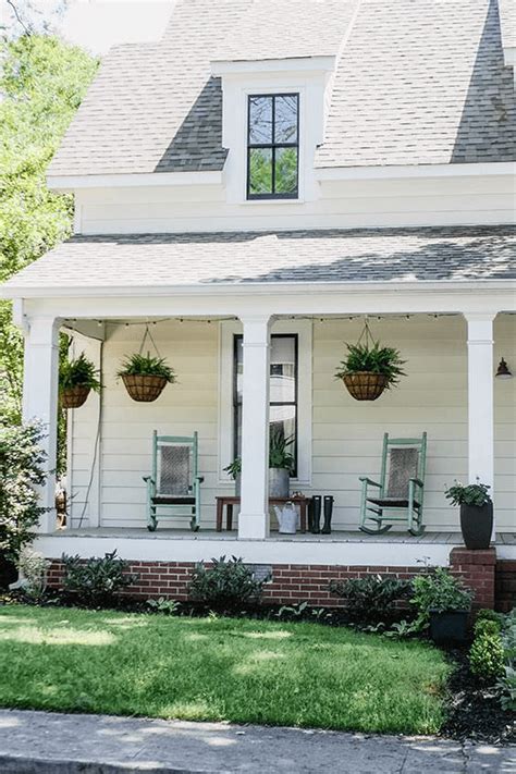 Awesome Before And After Porch Makeovers To Try Next Porch Area