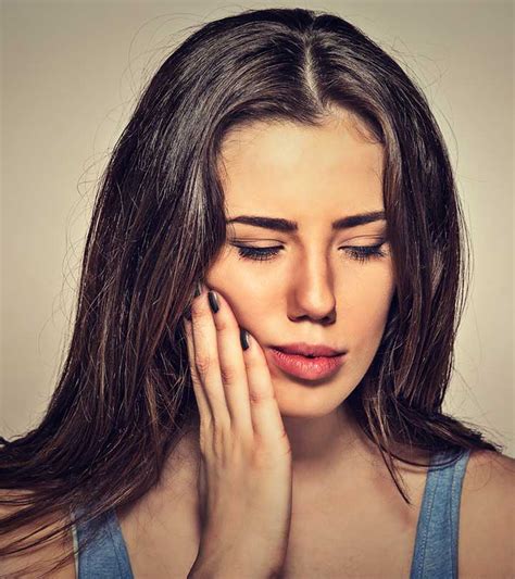 10 Effective Home Remedies For Wisdom Tooth Pain