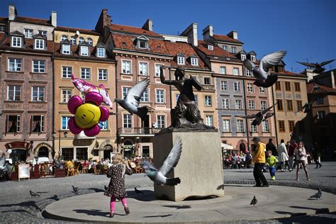 Rynek Starego Miasta w Warszawie - Największe atrakcje - WP Turystyka
