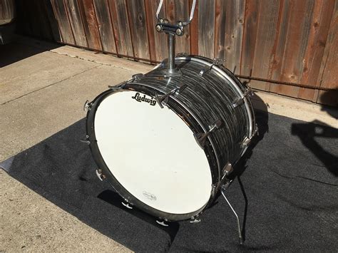 Ludwig 22 Black Oyster Pearl Bass Drum 1967 Reverb