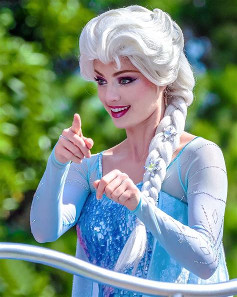 Pin By Elsa And Anna On Queen Elsa Disney Princess Cosplay Disney