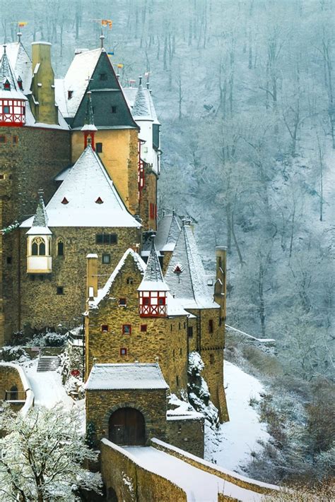 Burg Eltz Castle Germany 640 X 960 Iphone 4 Wallpaper