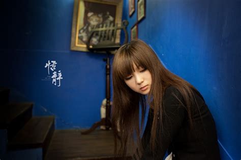 Wallpaper Wanita Model Asia Biru Nyanyian Screenshot X